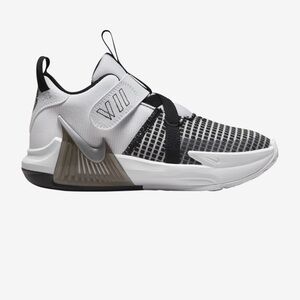 Lebron Witness VII (PS)